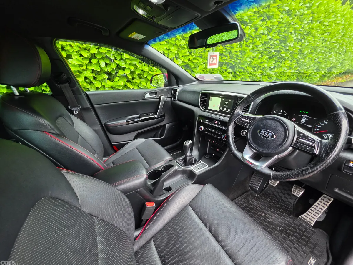 Kia Sportage SUV, Diesel, 2019, Red