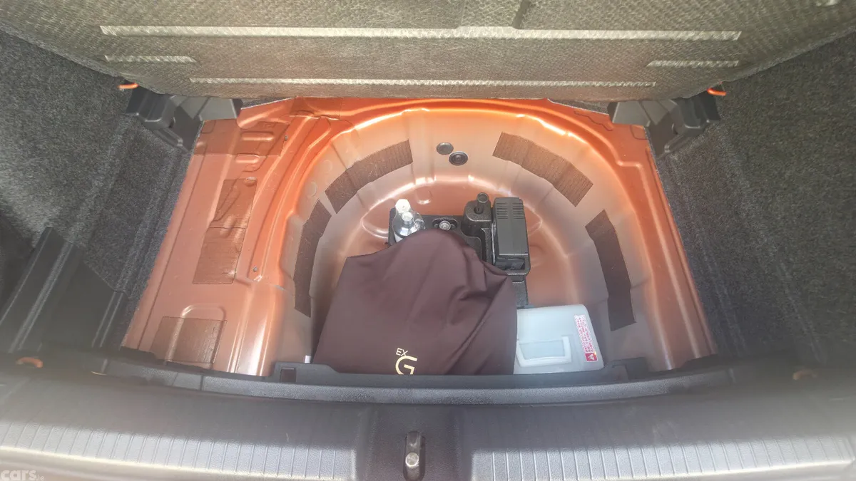 Volkswagen Polo Hatchback, Petrol, 2021, Orange