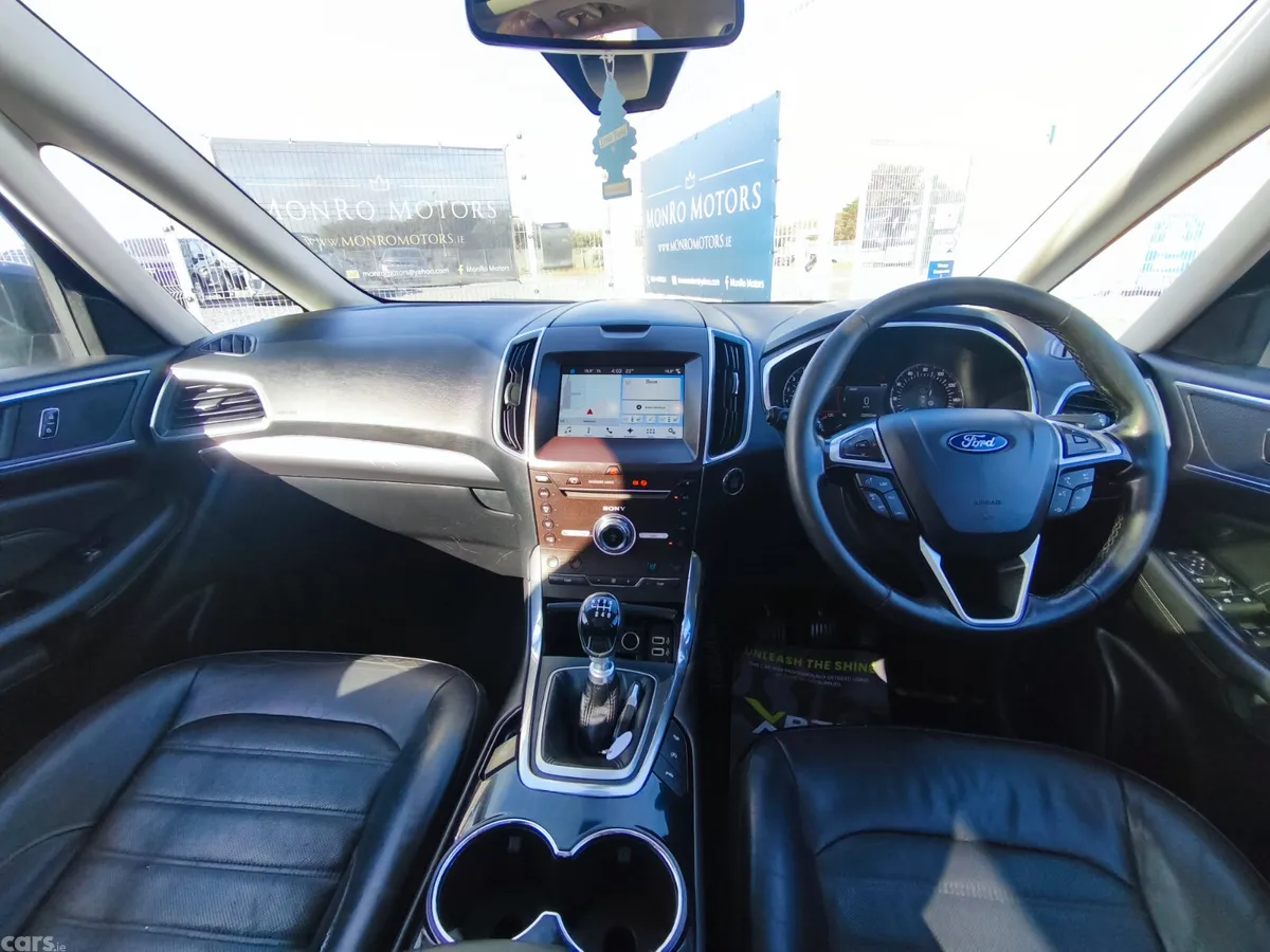 Ford Galaxy MPV, Diesel, 2017, Green