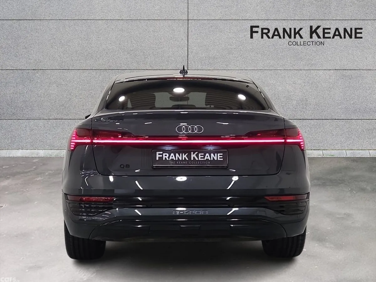 Audi Q8 Hatchback, Electric, 2023, Grey