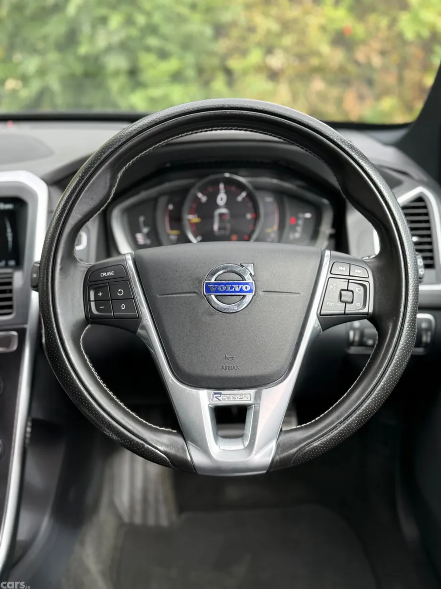 Volvo XC60 SUV, Diesel, 2017, Black