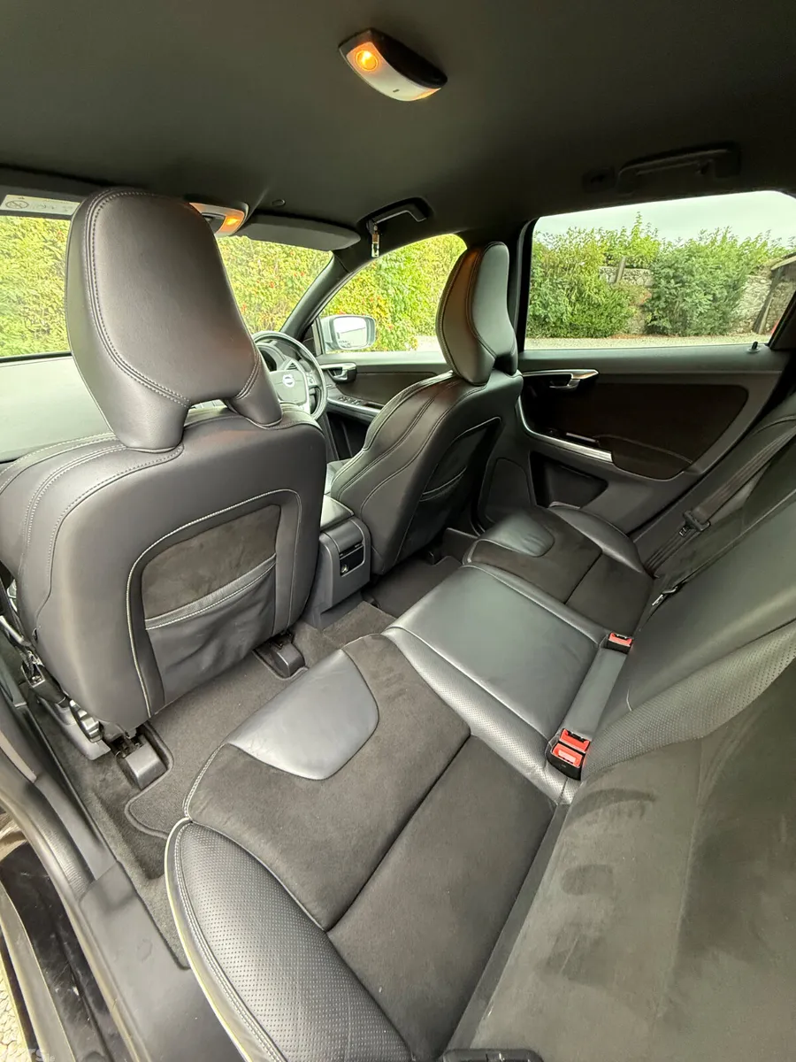 Volvo XC60 SUV, Diesel, 2017, Black