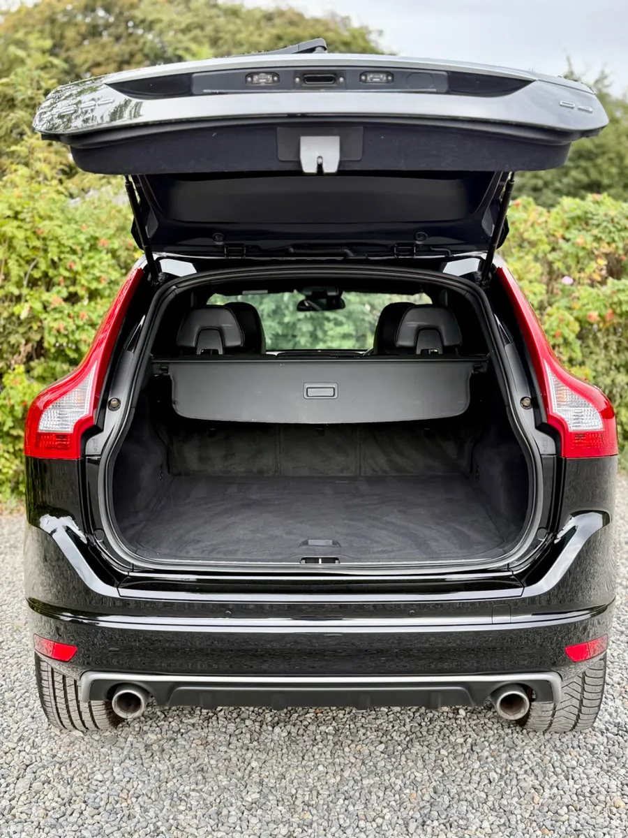 Volvo XC60 SUV, Diesel, 2017, Black