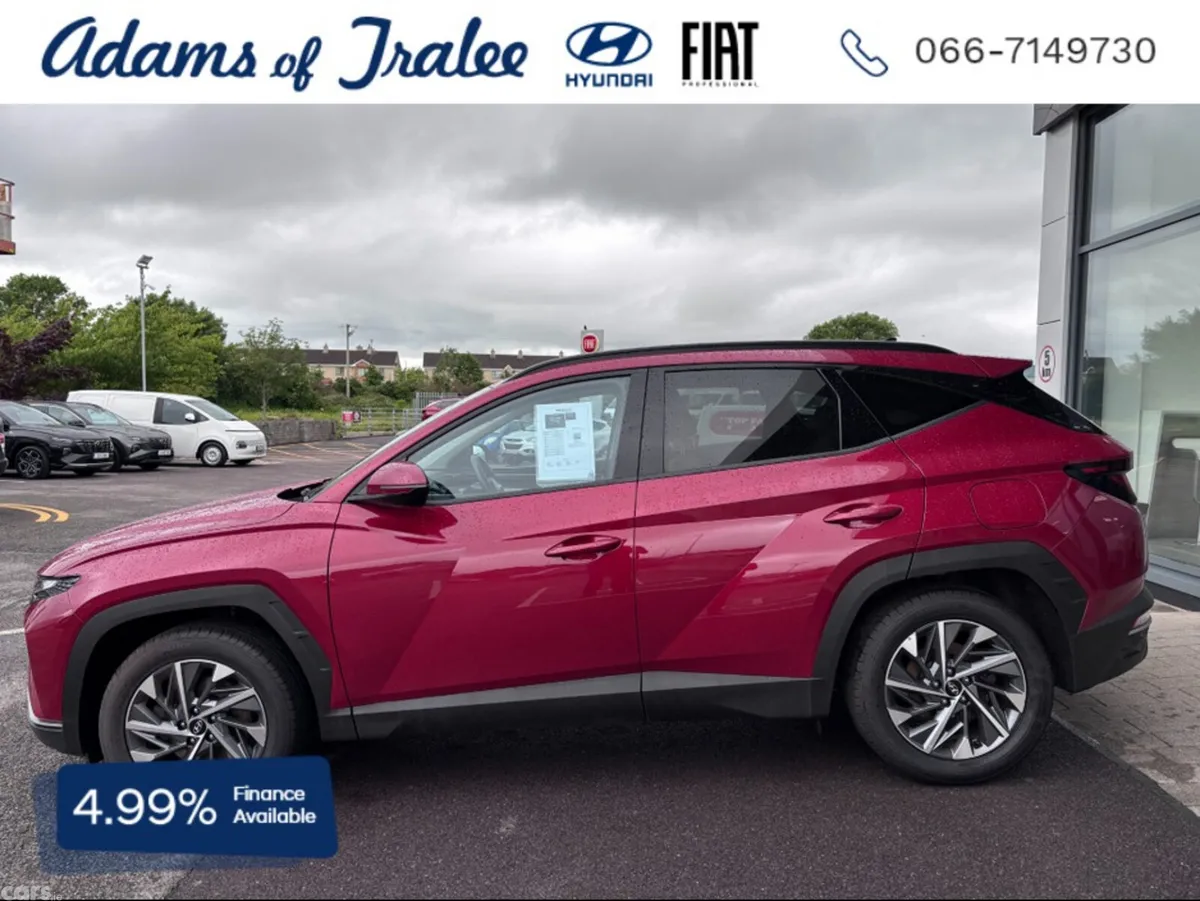Hyundai Tucson MPV, Diesel, 2023, Red