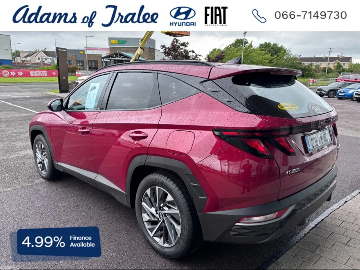 Hyundai Tucson MPV, Diesel, 2023, Red