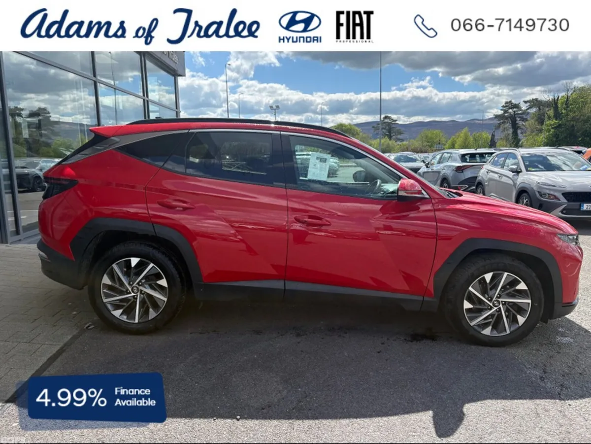 Hyundai Tucson MPV, Diesel, 2023, Red