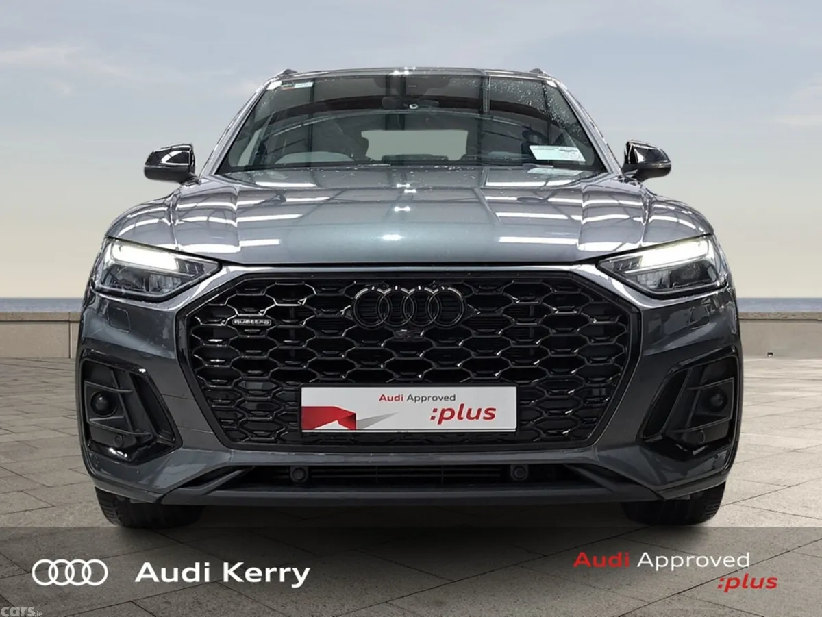 Audi Q5 Hatchback, Petrol Plug-in Hybrid, 2023, Grey