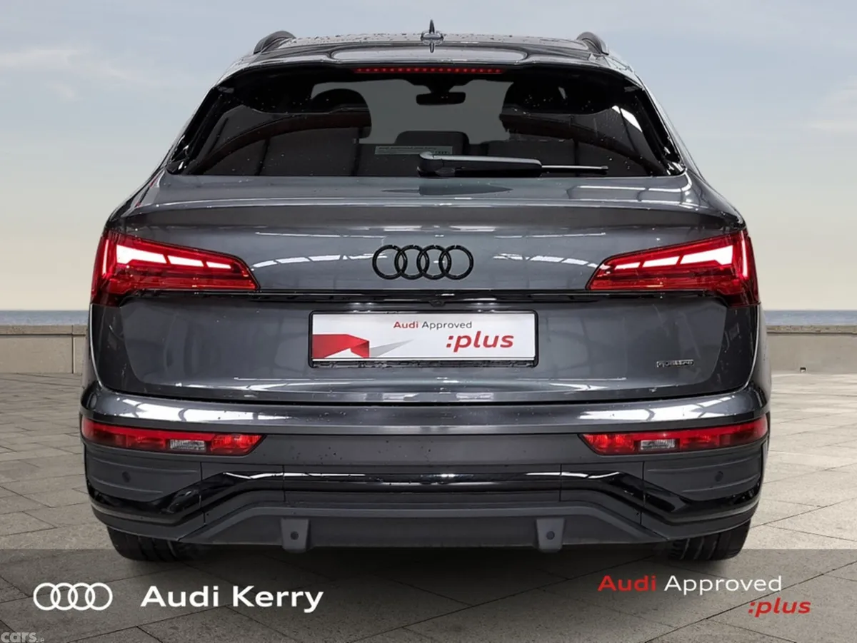 Audi Q5 Hatchback, Petrol Plug-in Hybrid, 2023, Grey