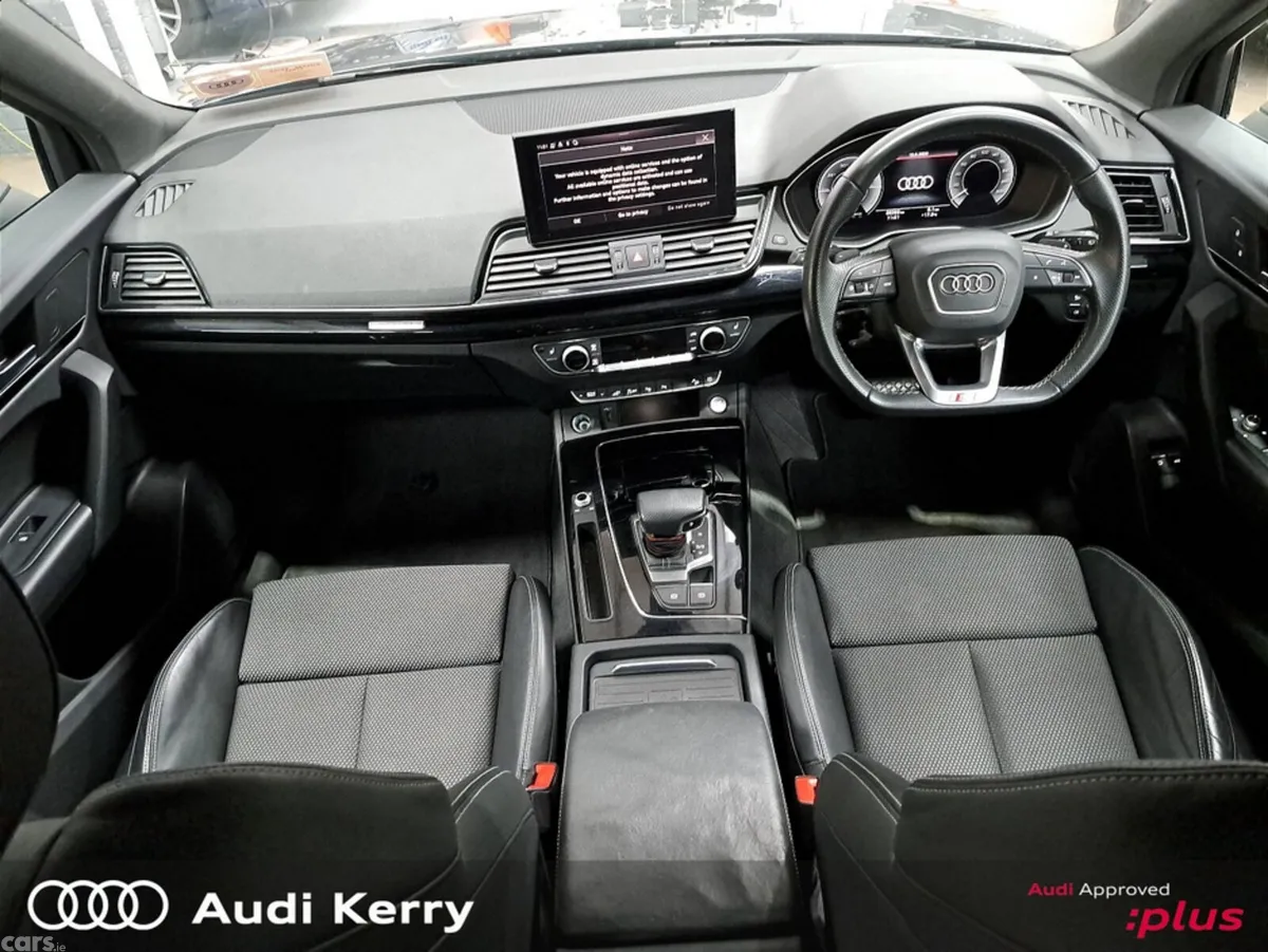 Audi Q5 Hatchback, Petrol Plug-in Hybrid, 2023, Grey