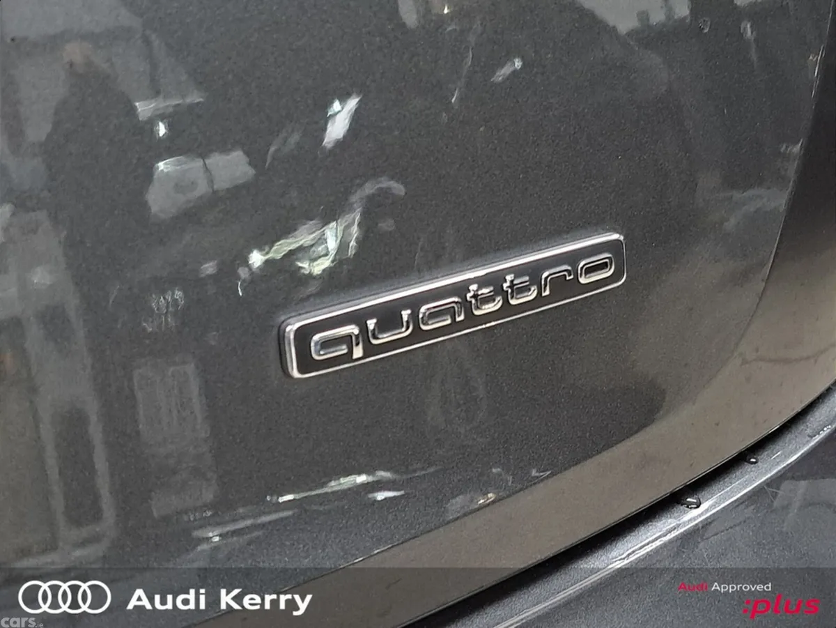 Audi Q5 Hatchback, Petrol Plug-in Hybrid, 2023, Grey