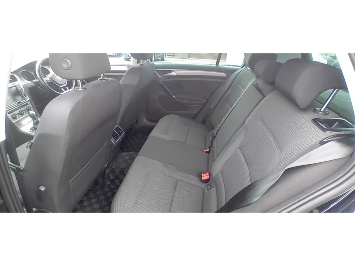 Volkswagen Golf Hatchback, Petrol, 2017, Black