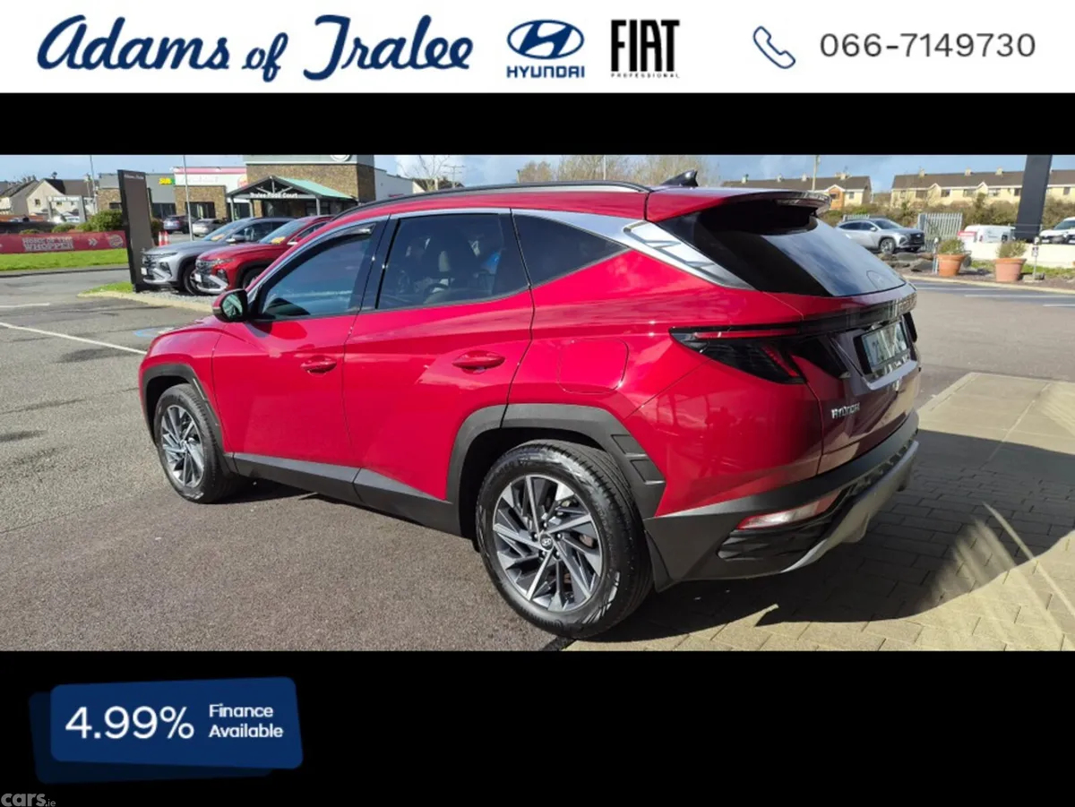 Hyundai Tucson MPV, Diesel, 2023, Red
