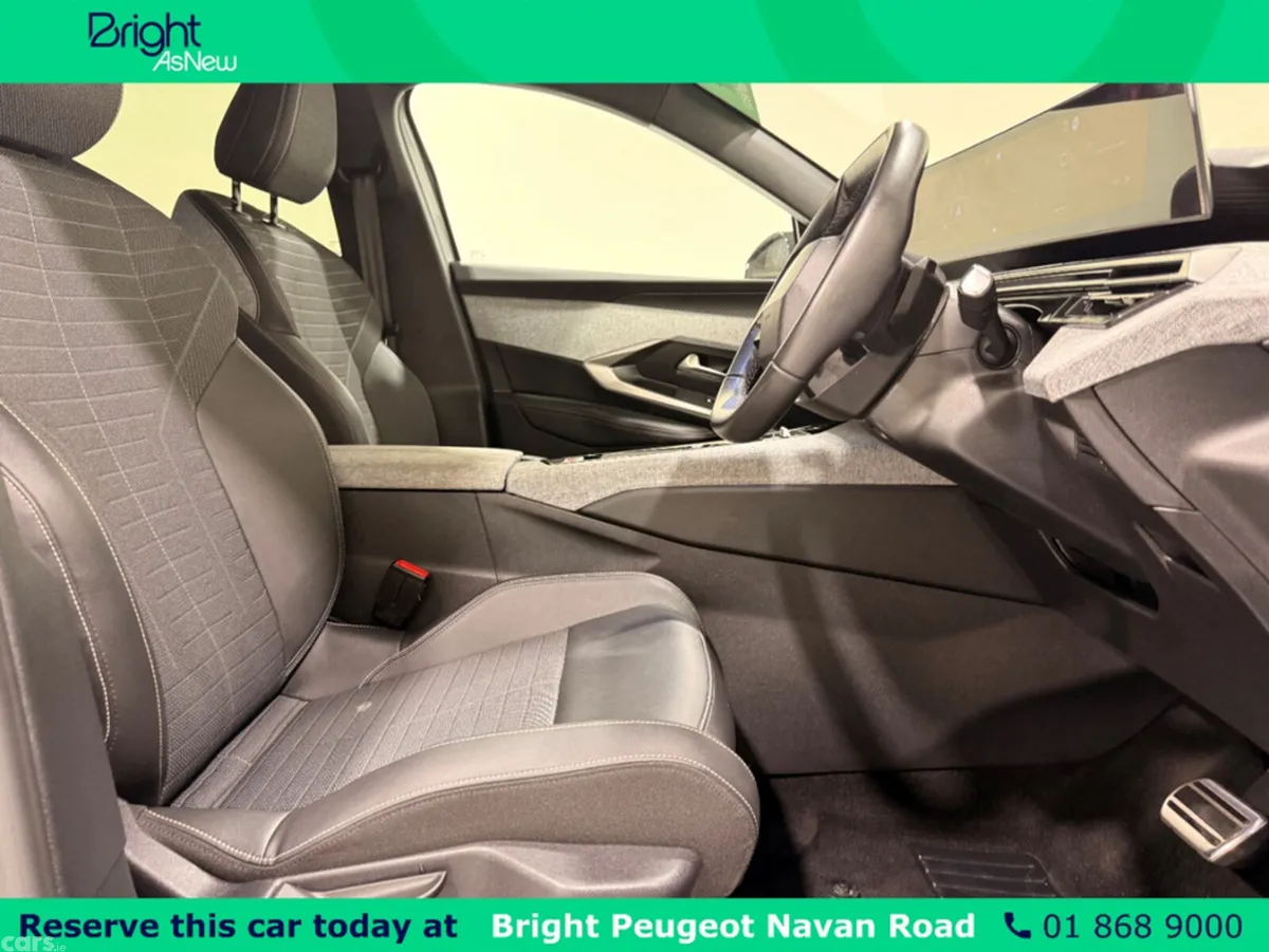 Peugeot 3008 MPV, Petrol Hybrid, 2024, Grey