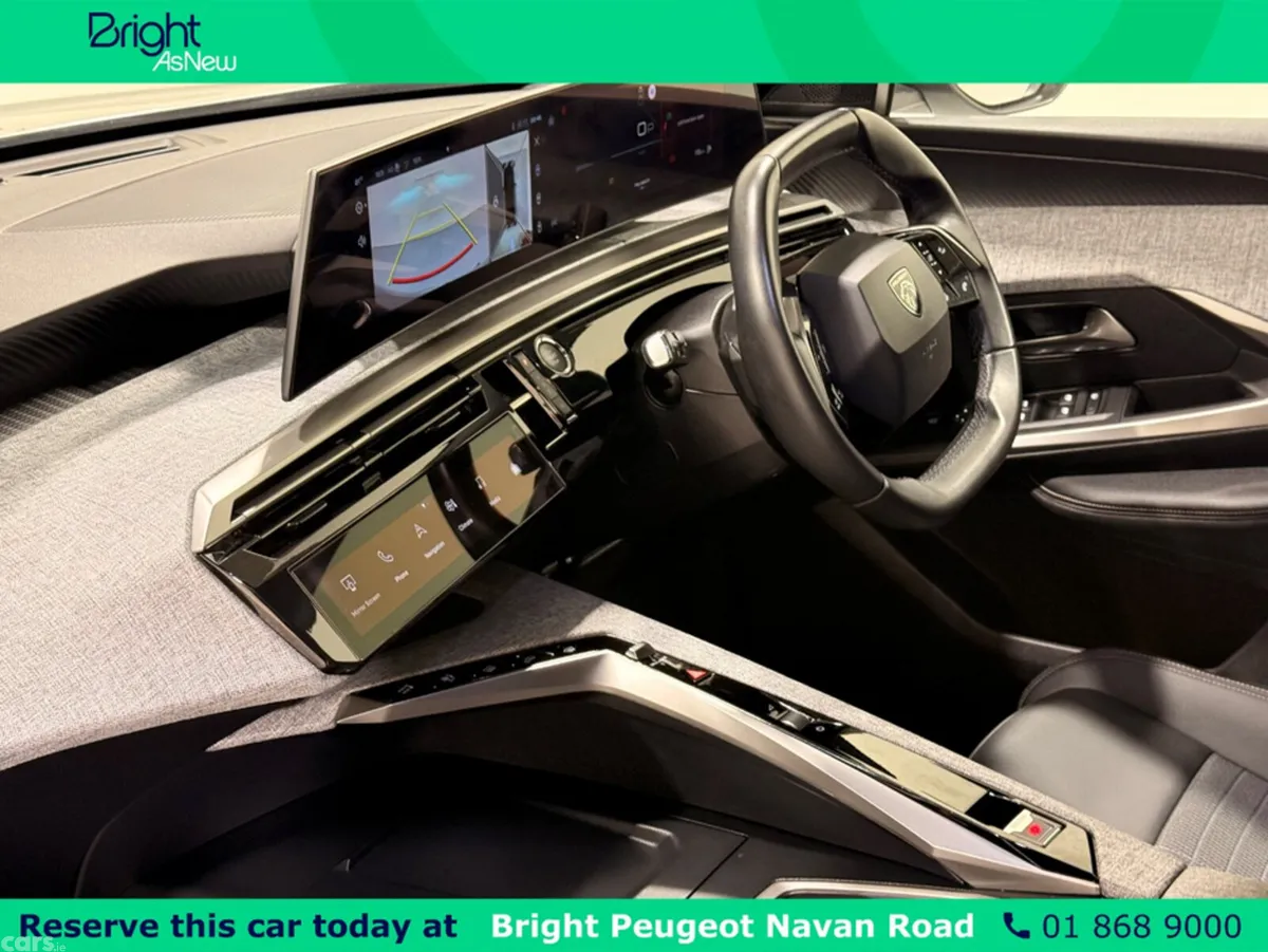 Peugeot 3008 MPV, Petrol Hybrid, 2024, Grey