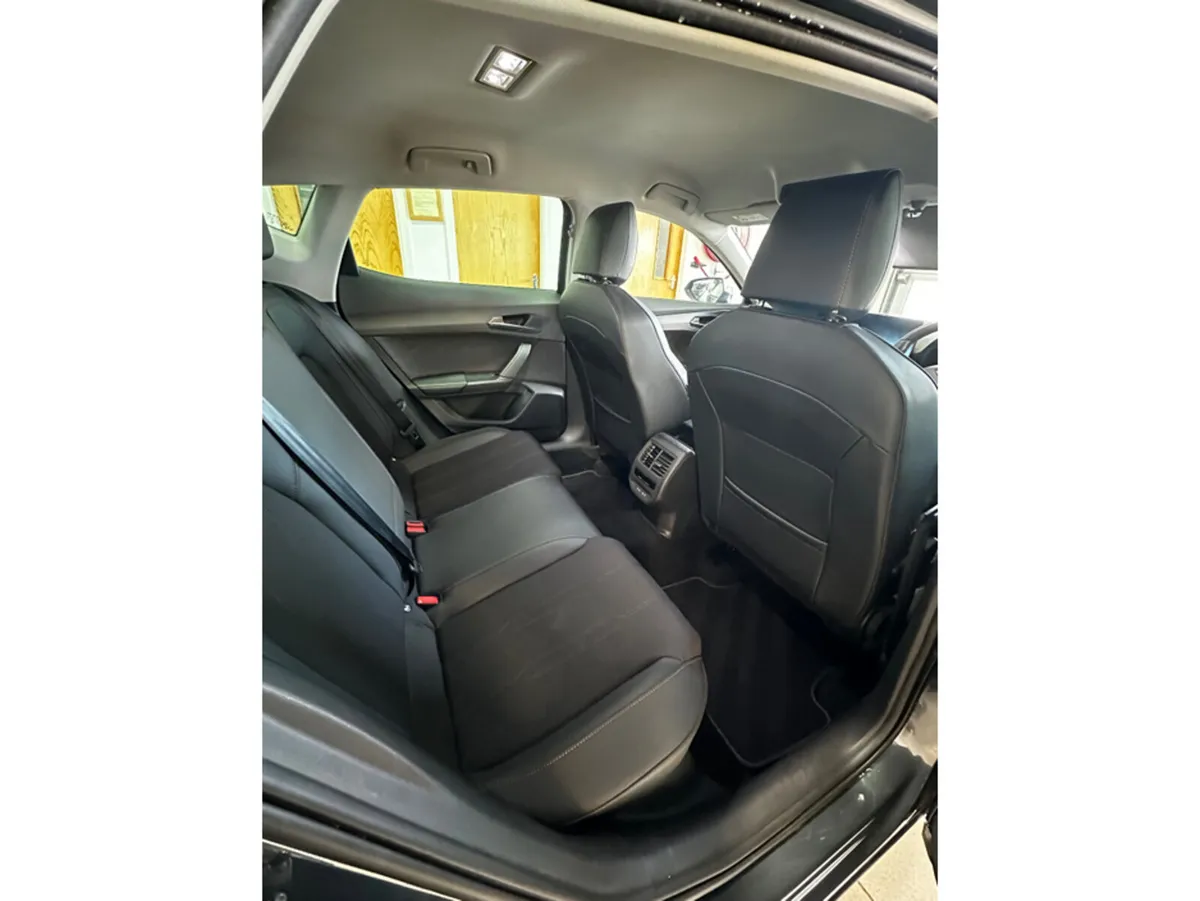 Cupra Formentor Hatchback, Petrol Hybrid, 2024, Grey