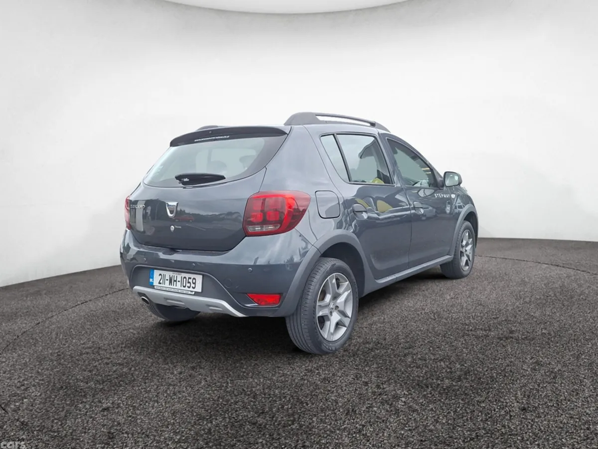 Dacia Sandero Hatchback, Diesel, 2021, Grey