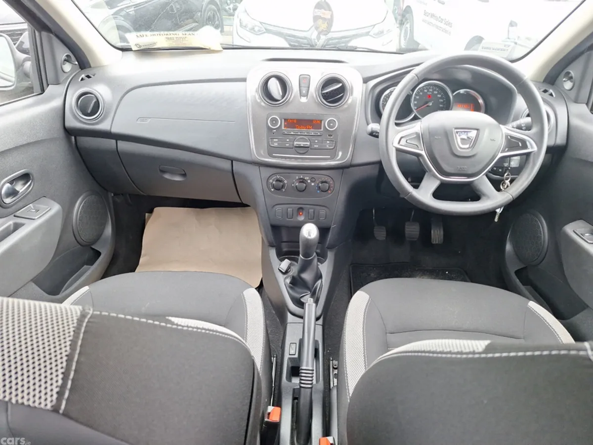 Dacia Sandero Hatchback, Diesel, 2021, Grey