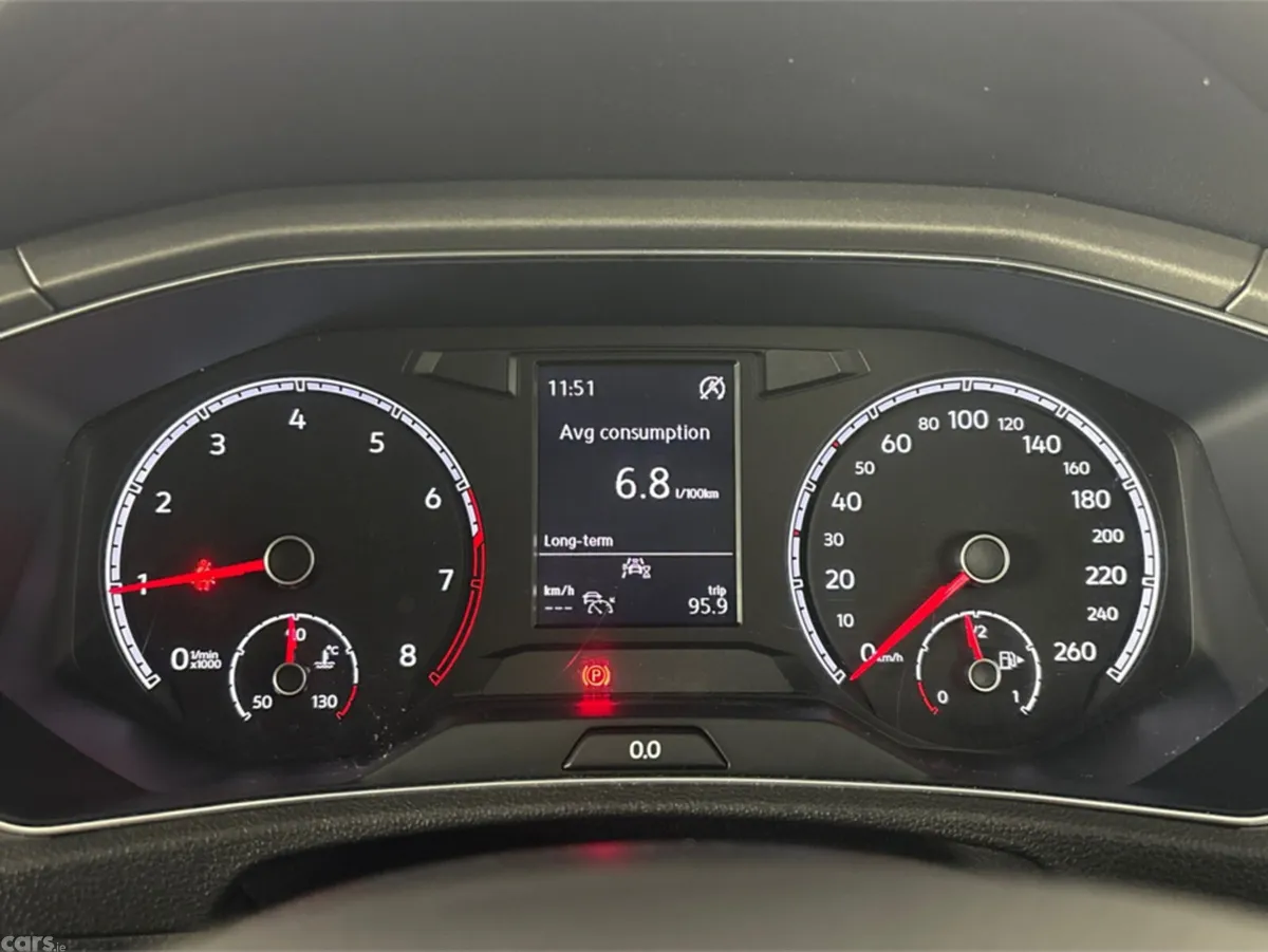 Volkswagen T-Roc Estate, Petrol, 2022, Blue