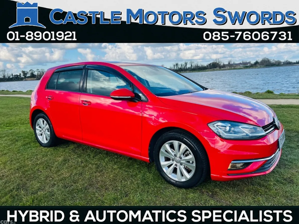 Volkswagen Golf Hatchback, Petrol, 2017, Red
