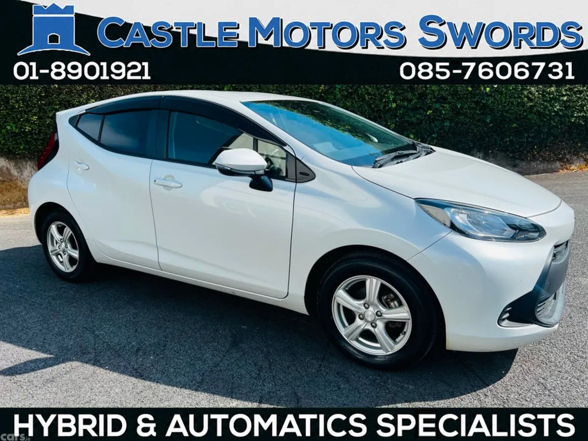 Toyota Aqua Hatchback, Petrol Hybrid, 2023, White