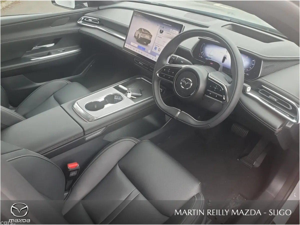 Mazda Mazda6 Hatchback, Electric, 2026, Grey