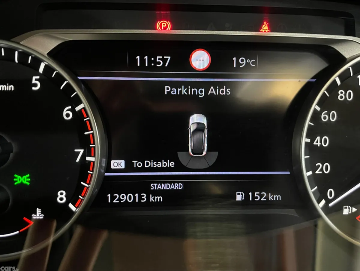 Nissan Qashqai MPV, Petrol, 2022, Grey