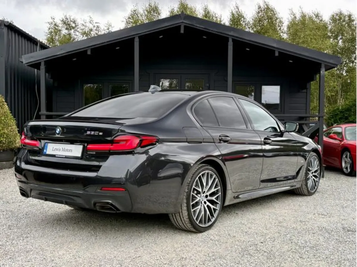 BMW 5-Series Saloon, Petrol Plug-in Hybrid, 2021, Grey