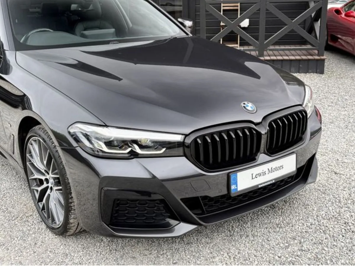 BMW 5-Series Saloon, Petrol Plug-in Hybrid, 2021, Grey