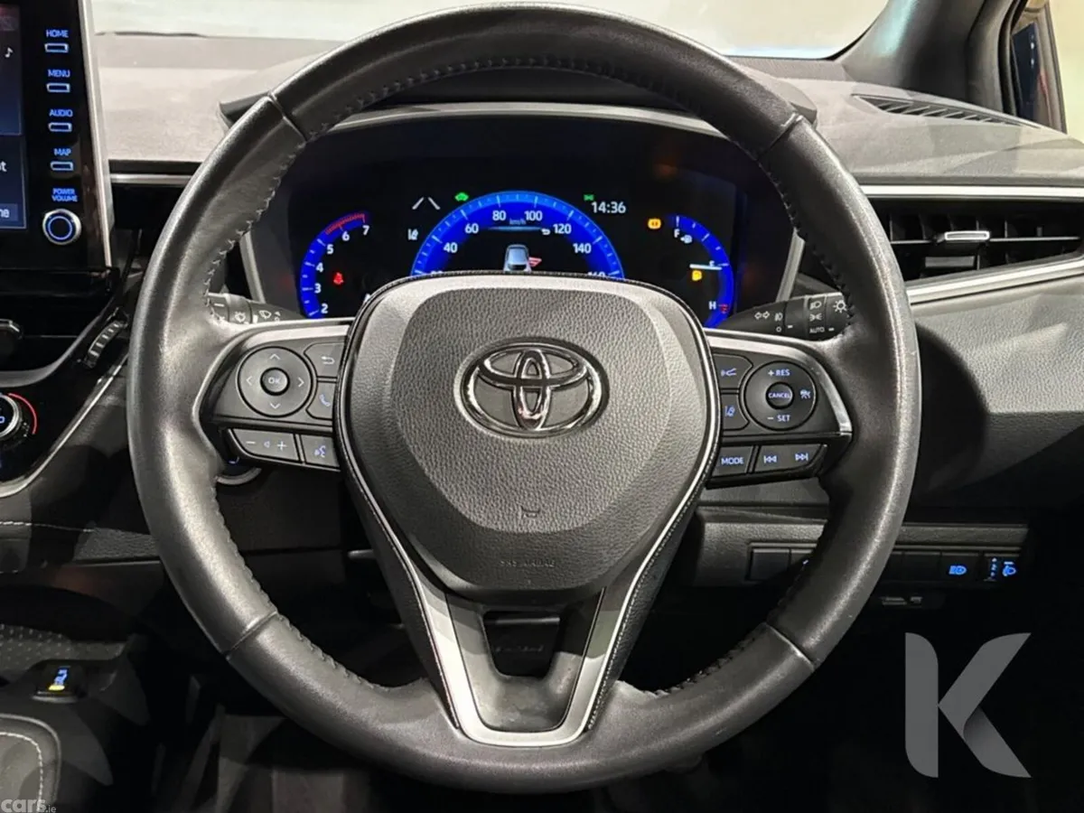 Toyota Corolla Hatchback, Petrol Hybrid, 2020, Blue