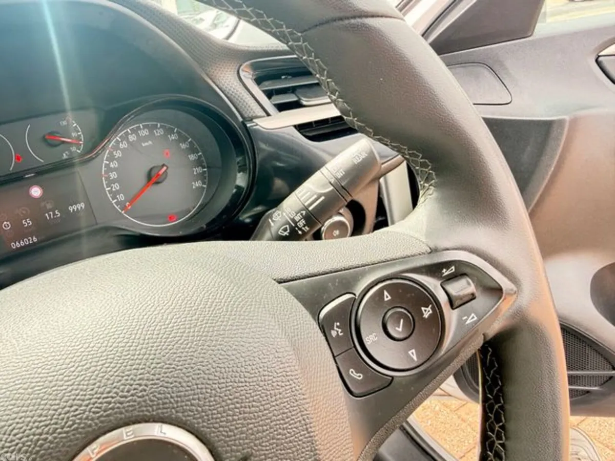 Opel Corsa Hatchback, Petrol, 2023, Grey