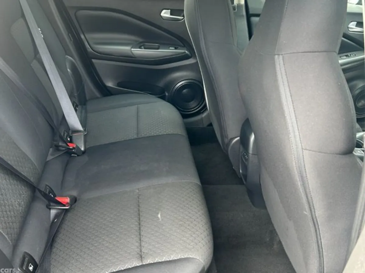 Nissan Juke MPV, Petrol, 2025, Black