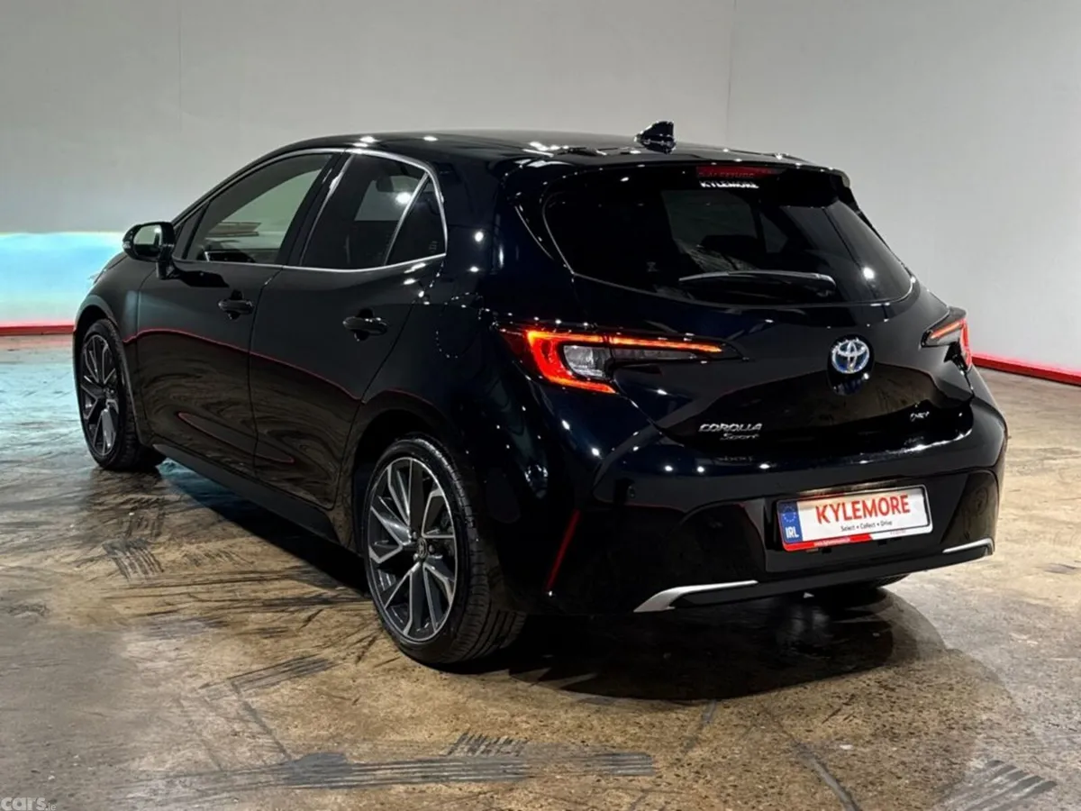 Toyota Corolla Hatchback, Petrol Hybrid, 2025, Black
