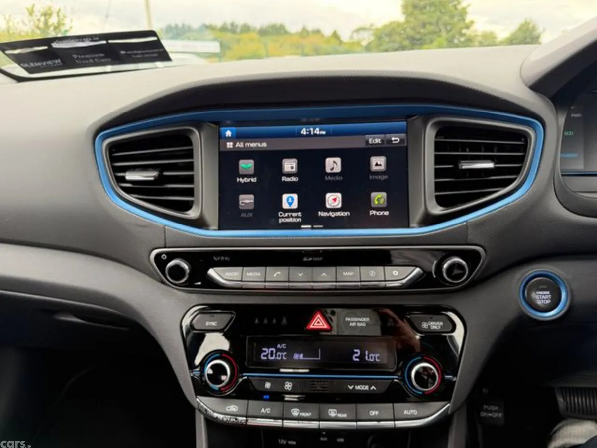 Hyundai IONIQ Hatchback, Petrol Hybrid, 2018, White