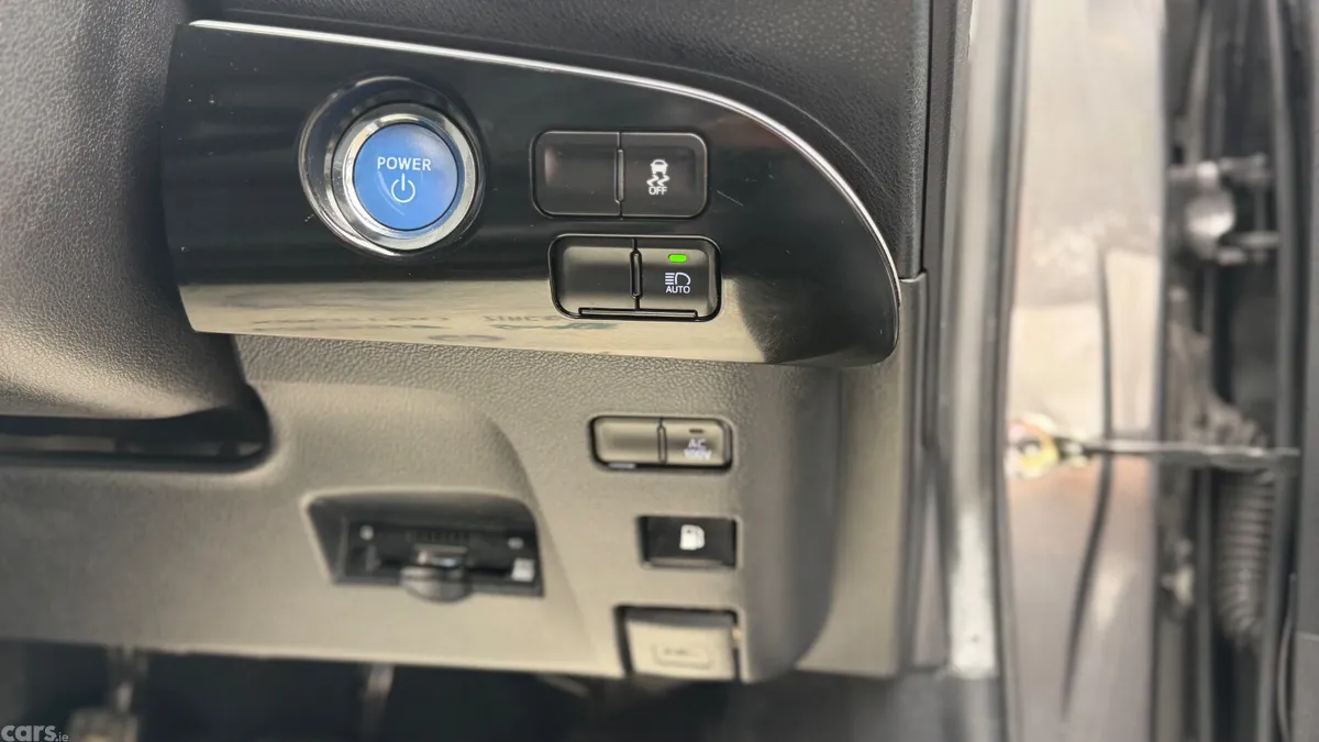 Toyota Prius Hatchback, Petrol Hybrid, 2021, Grey
