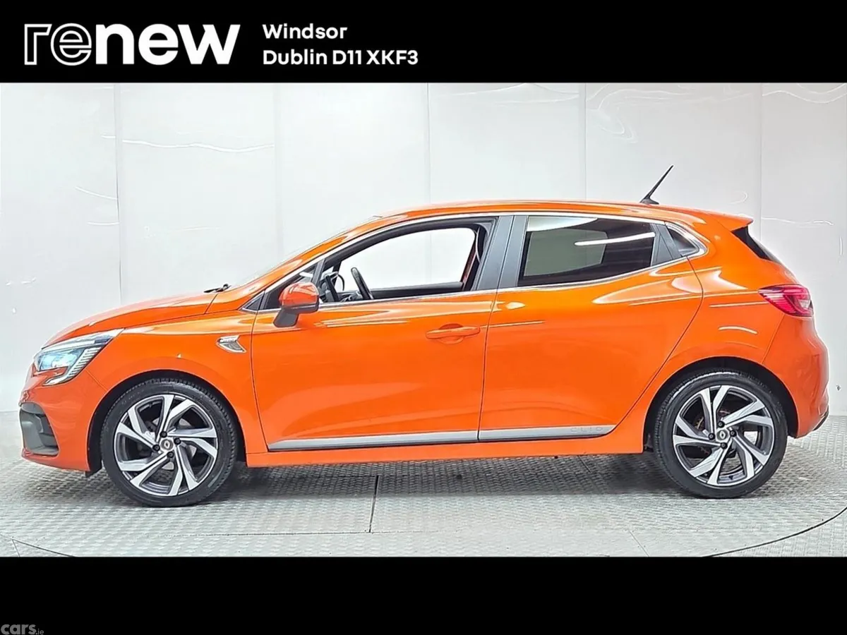 Renault Clio Hatchback, Petrol, 2021, Orange