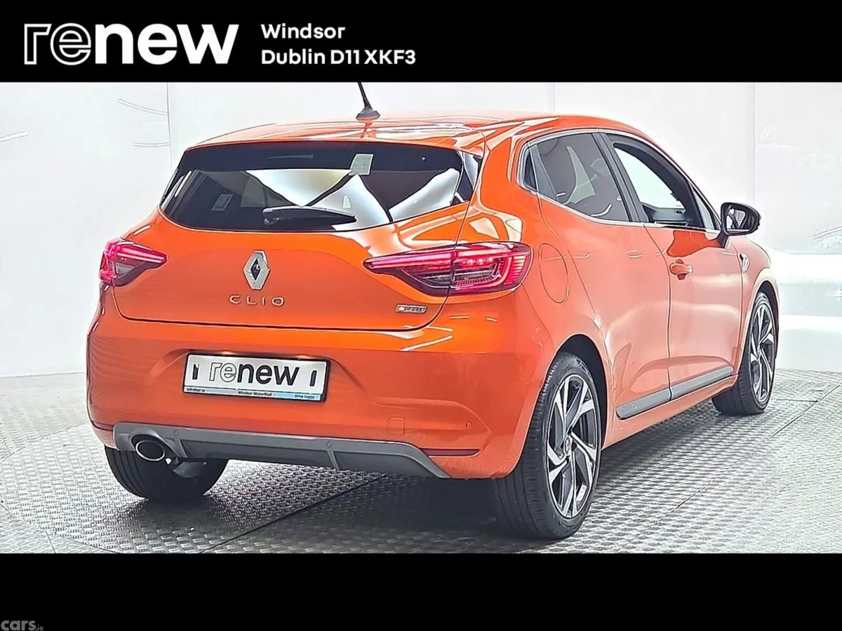 Renault Clio Hatchback, Petrol, 2021, Orange