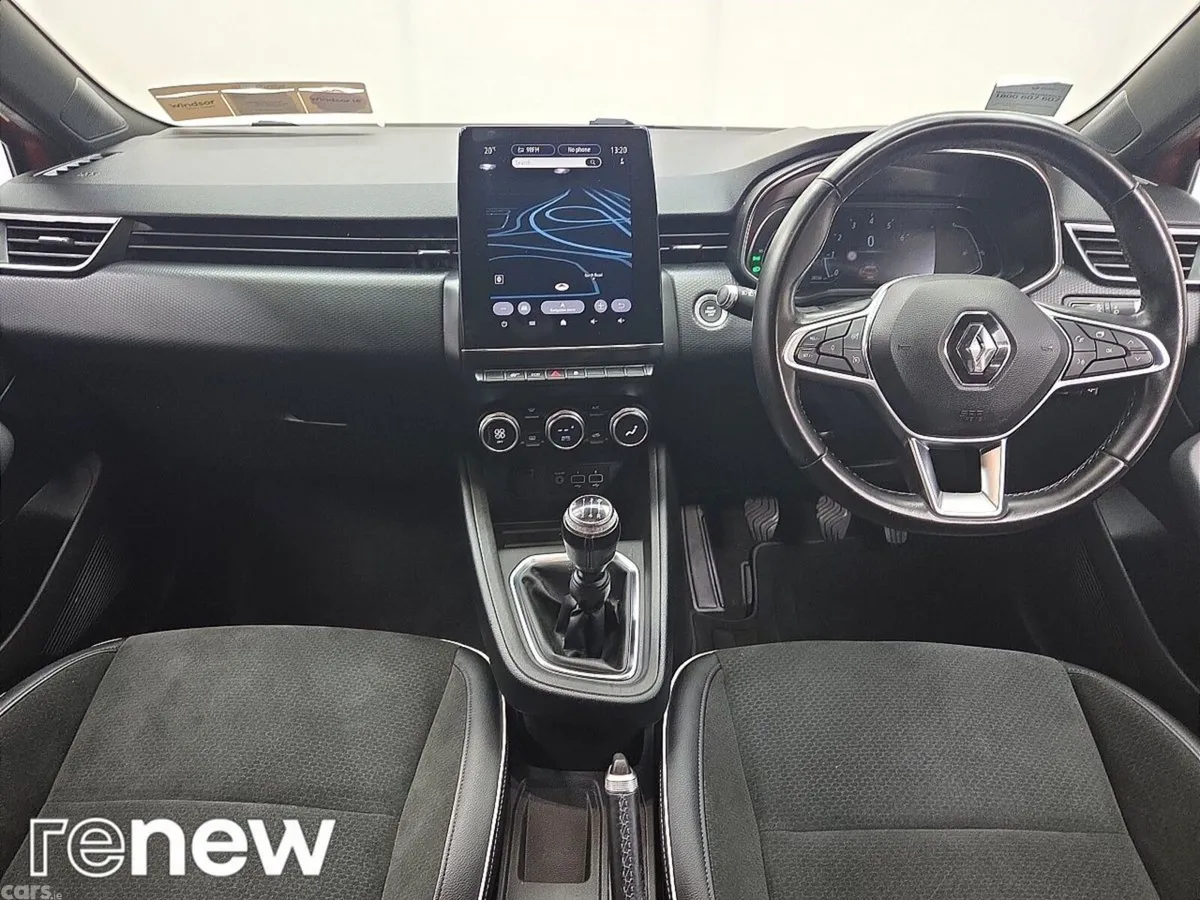 Renault Clio Hatchback, Petrol, 2021, Orange