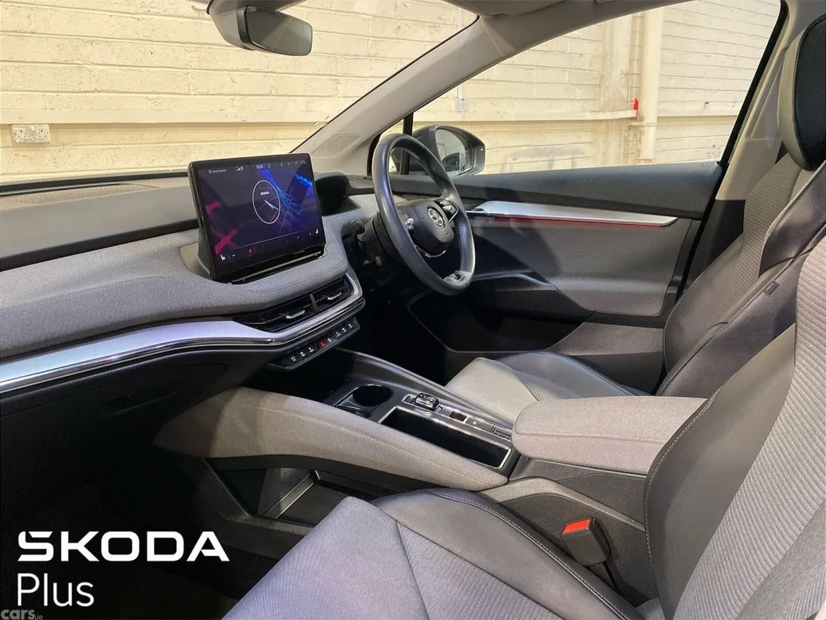 Skoda Enyaq Hatchback, Electric, 2023, Black