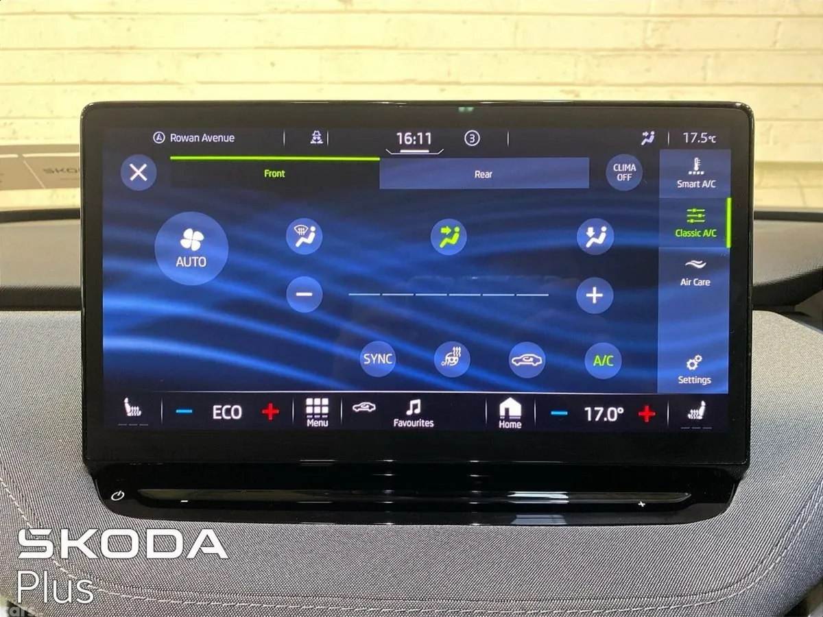 Skoda Enyaq Hatchback, Electric, 2023, Black