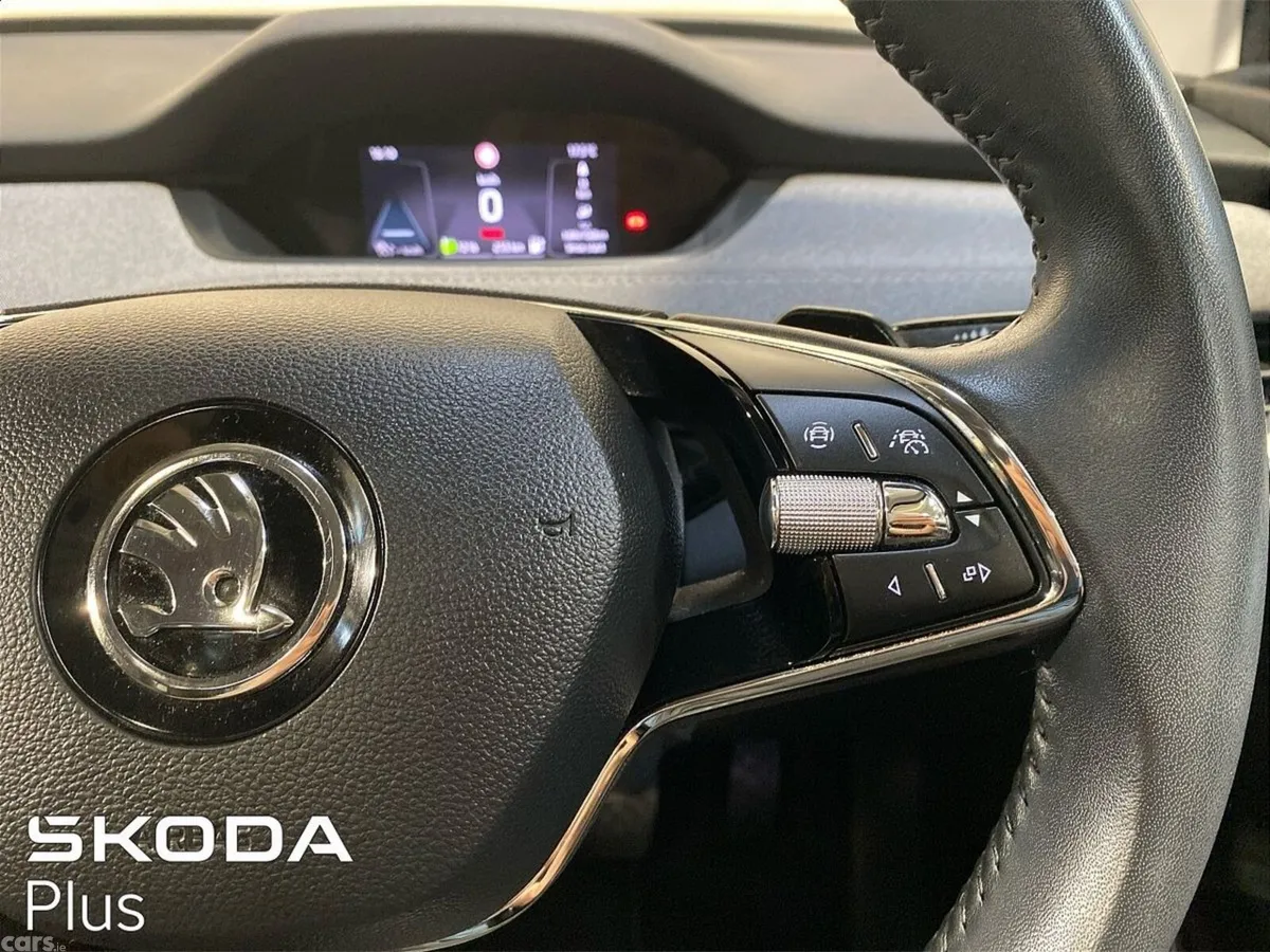 Skoda Enyaq Hatchback, Electric, 2023, Black