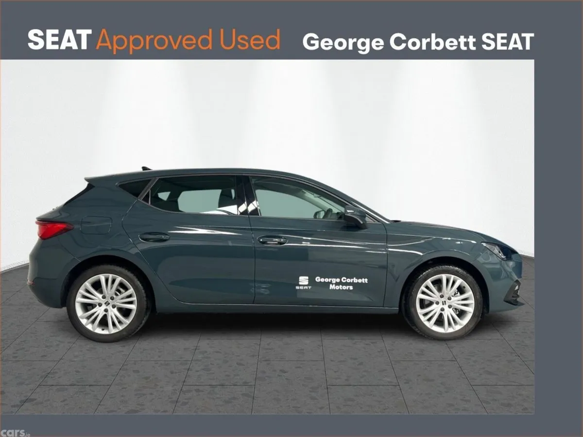 SEAT Leon Hatchback, Diesel, 2026, Blue
