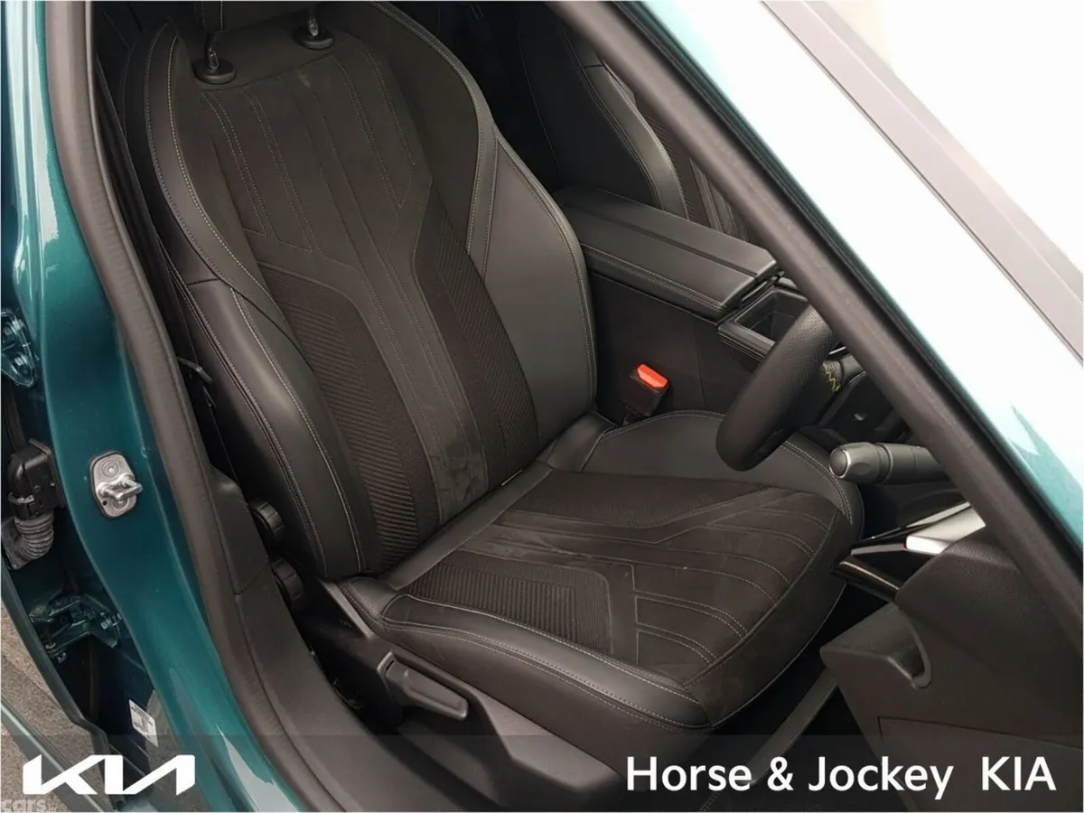 Peugeot 308 Estate, Diesel, 2024, Blue