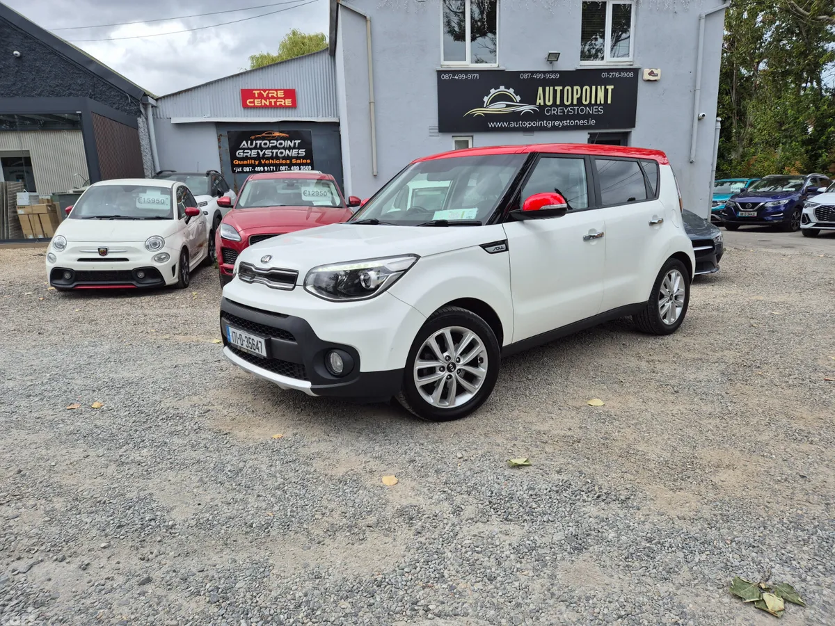 Kia Soul Hatchback, Diesel, 2017, White