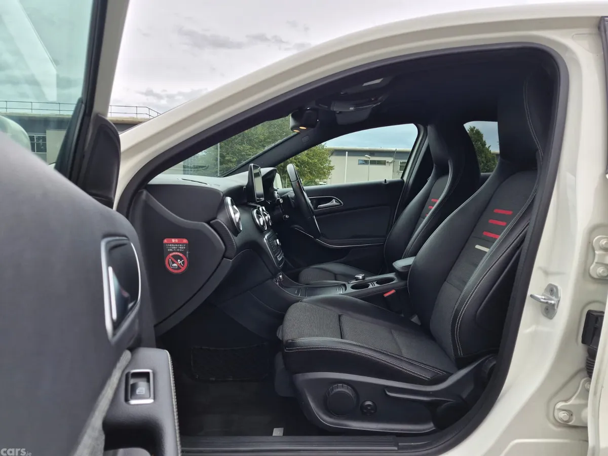 Mercedes-Benz A-Class Hatchback, Petrol, 2016, White