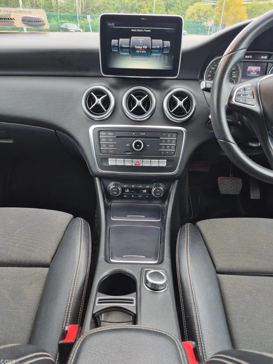 Mercedes-Benz A-Class Hatchback, Petrol, 2016, White