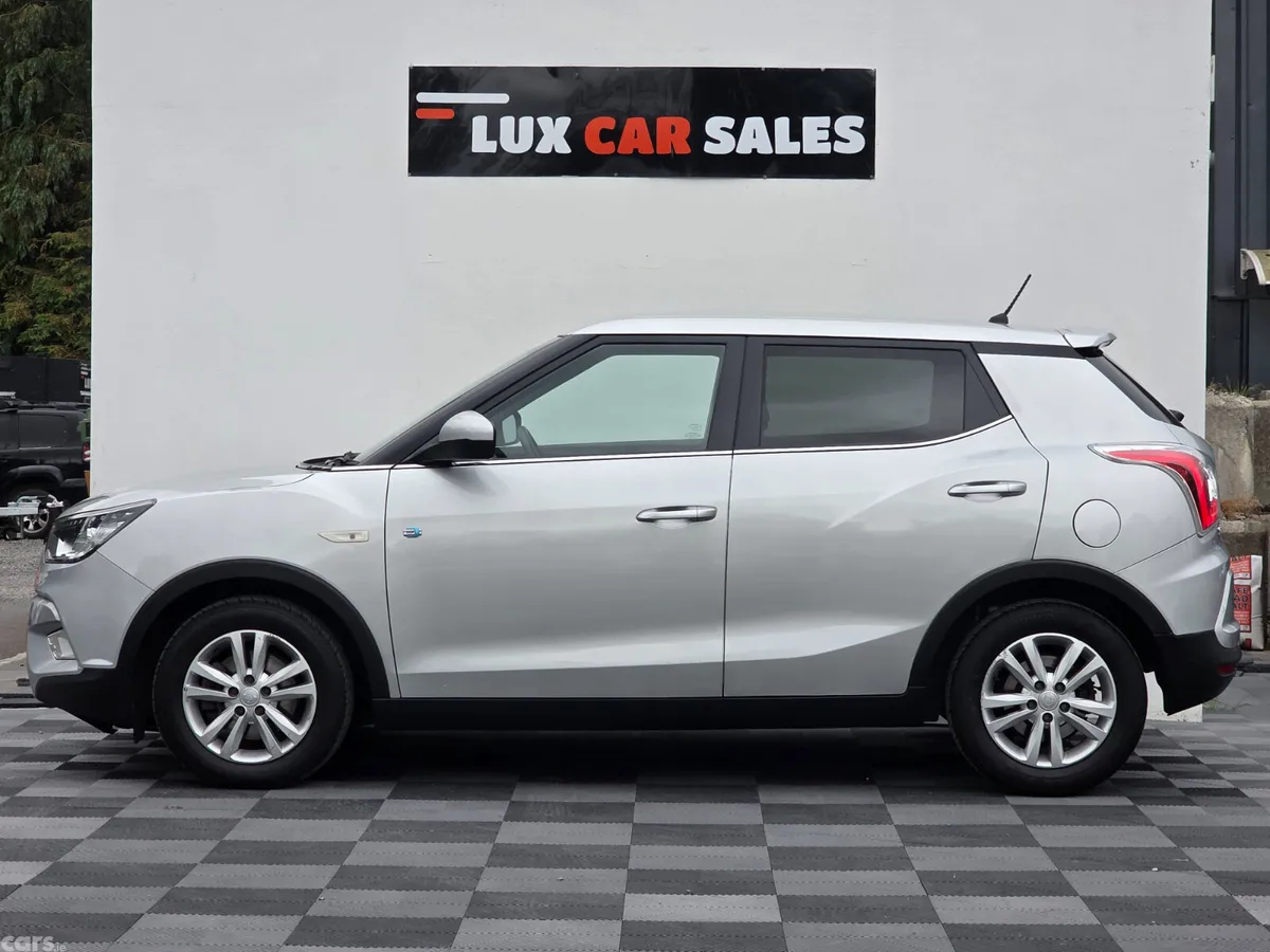 SsangYong Tivoli SUV, Diesel, 2018, Grey