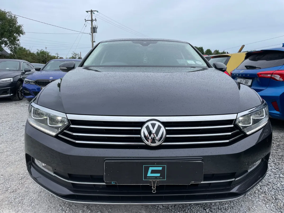 Volkswagen Passat Saloon, Petrol, 2018, Grey