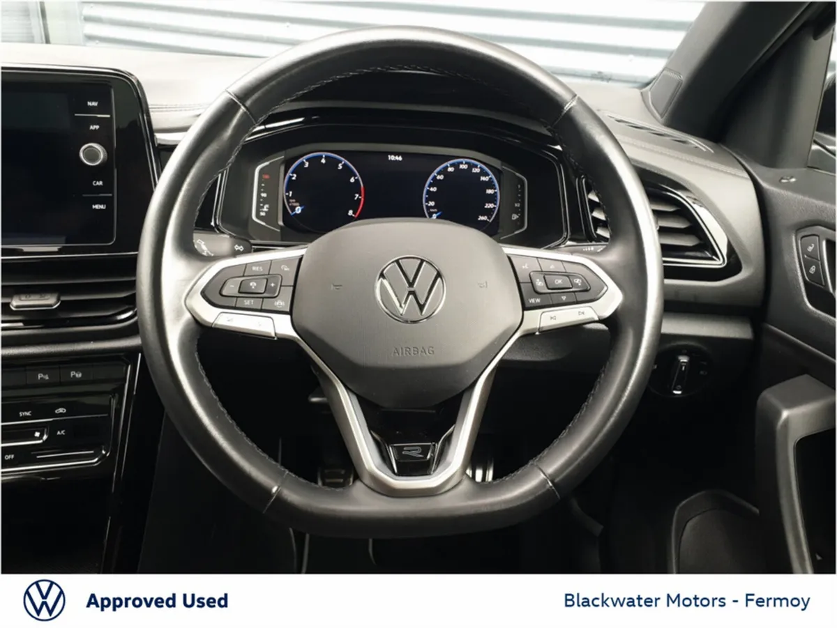 Volkswagen T-Roc SUV, Petrol, 2023, Grey