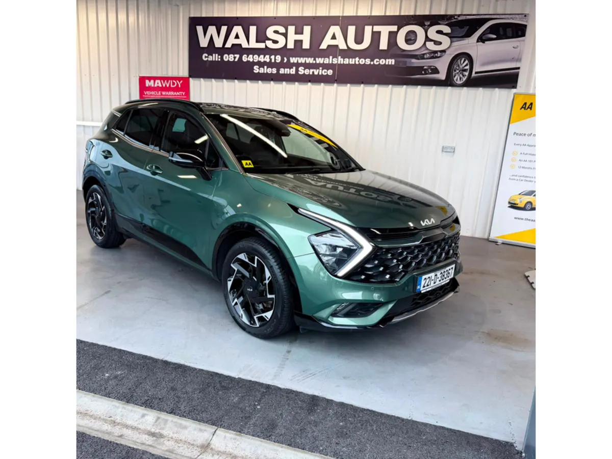 Kia Sportage MPV, Petrol Plug-in Hybrid, 2022, Green