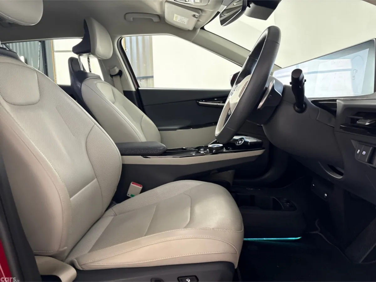 Kia EV6 MPV, Electric, 2023, Red